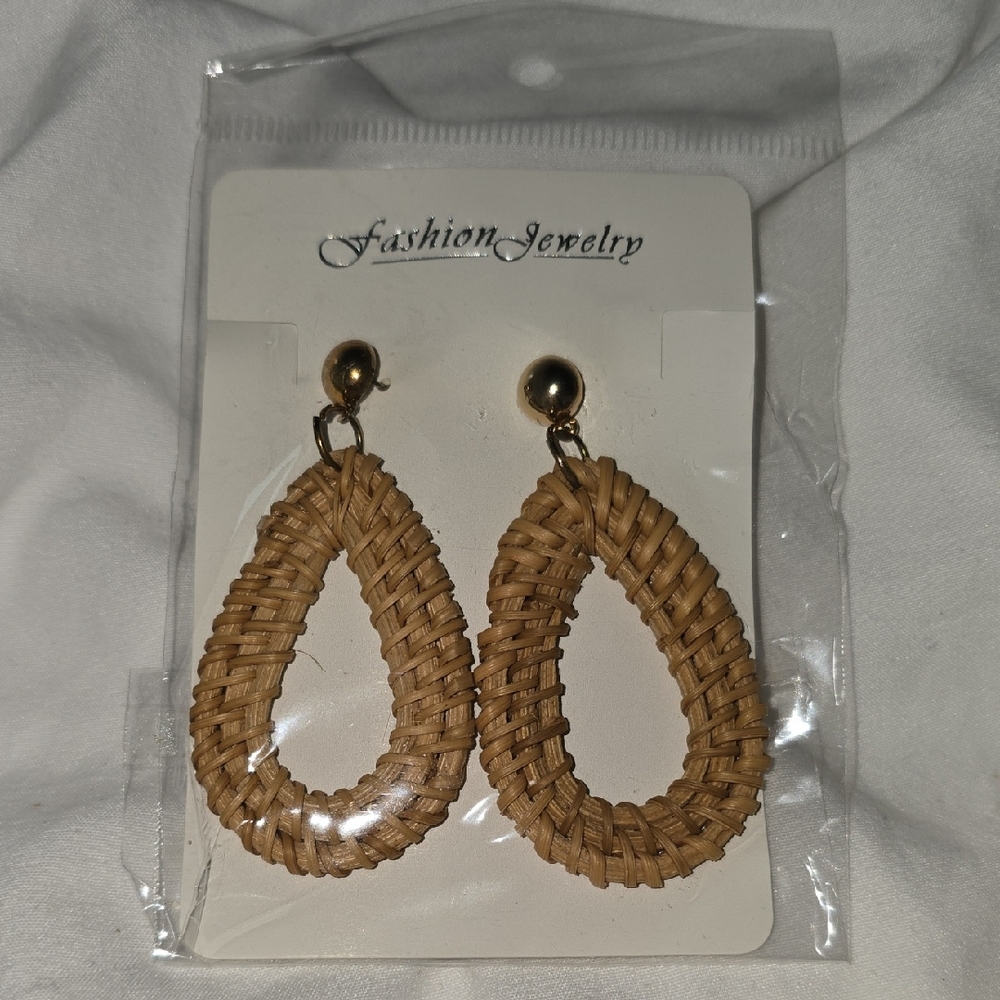 Fashion Jewelry Brown Teardrop Earrings